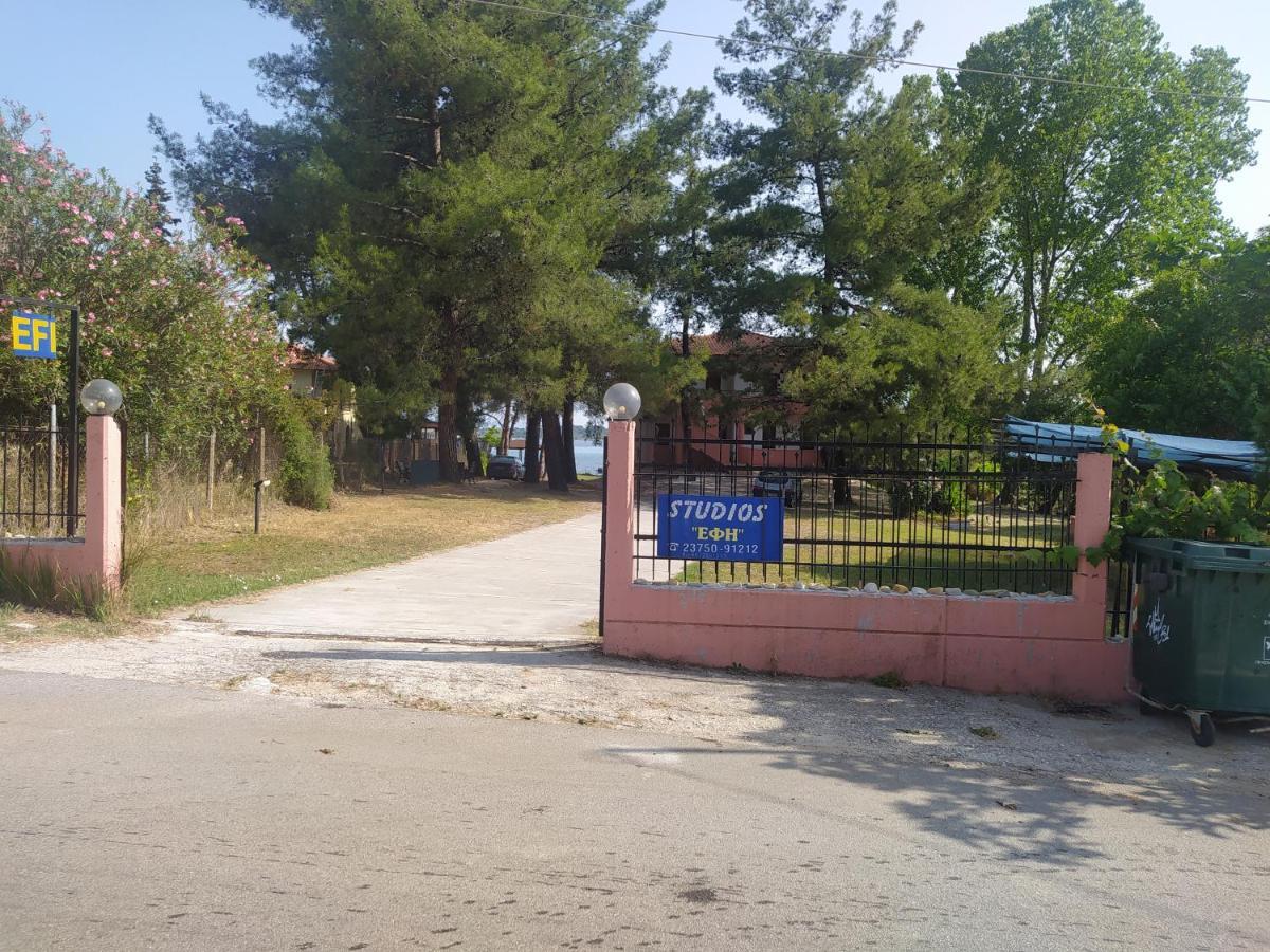 Studios Efi Beach Vourvourou Luaran gambar