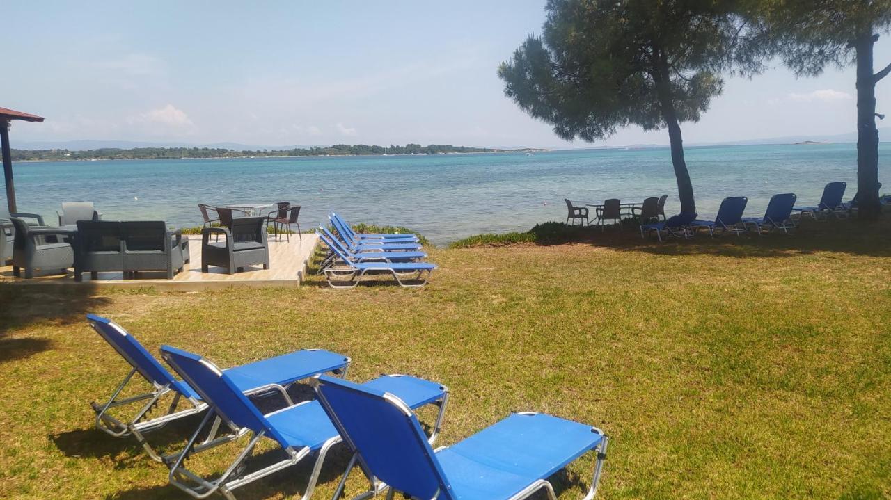 Studios Efi Beach Vourvourou Luaran gambar