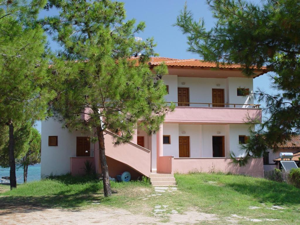 Studios Efi Beach Vourvourou Luaran gambar